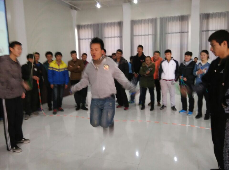 蓝鲸体育APP下载