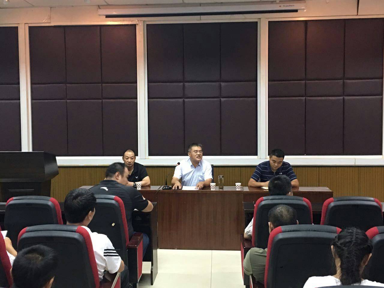 上午见面会参会领导 蓝鲸体育赛事快讯