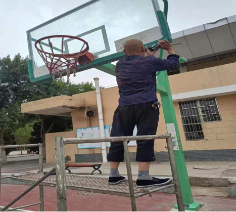 蓝鲸体育欧冠直播图片