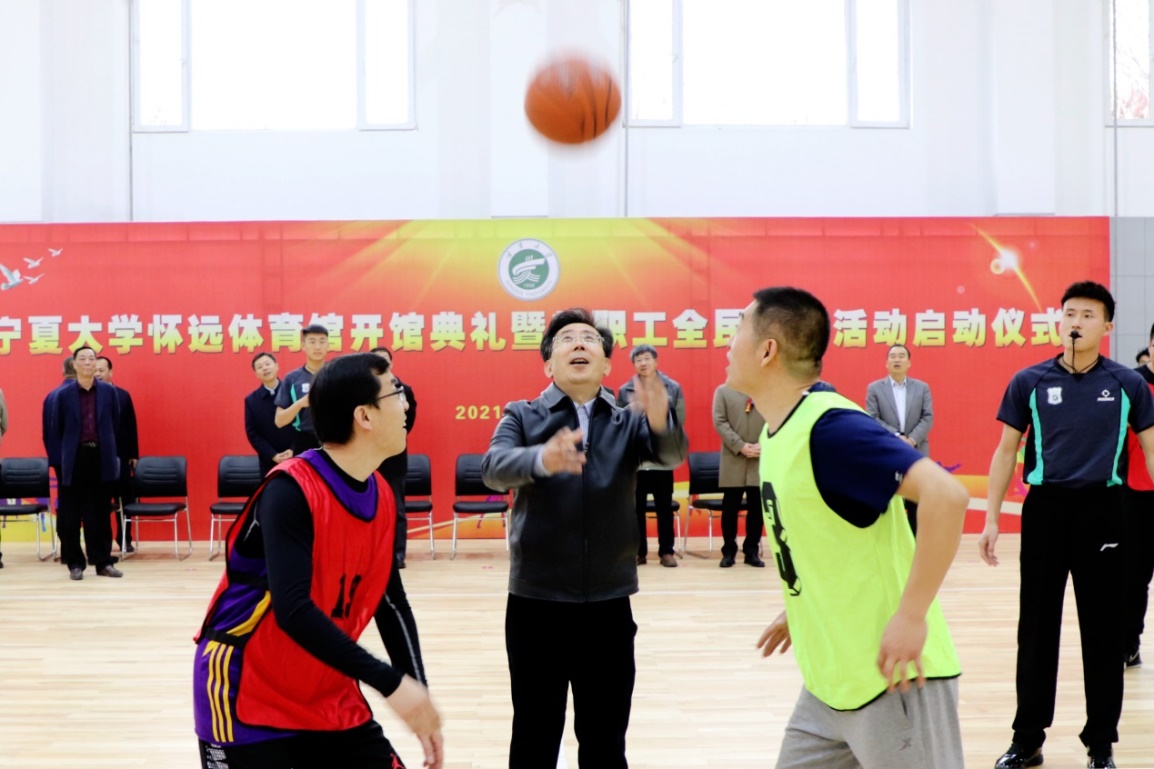 蓝鲸体育客户端