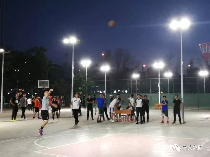 蓝鲸体育备用网址