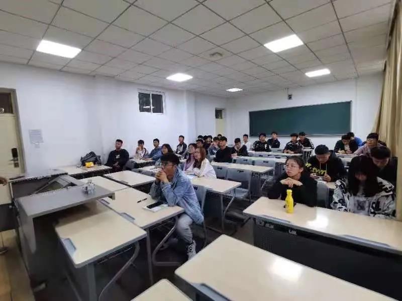 蓝鲸体育赛事快讯