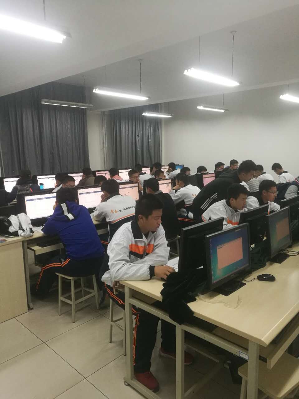 蓝鲸体育互联系统