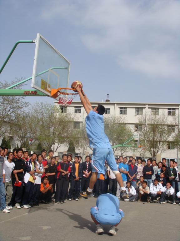 蓝鲸体育NBA频道